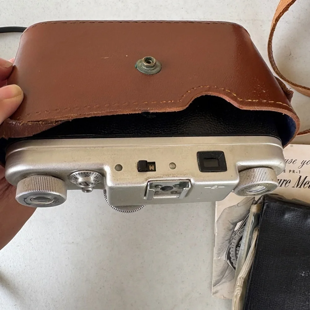 Vintage GE Exposure Meter with Brown Leather Case